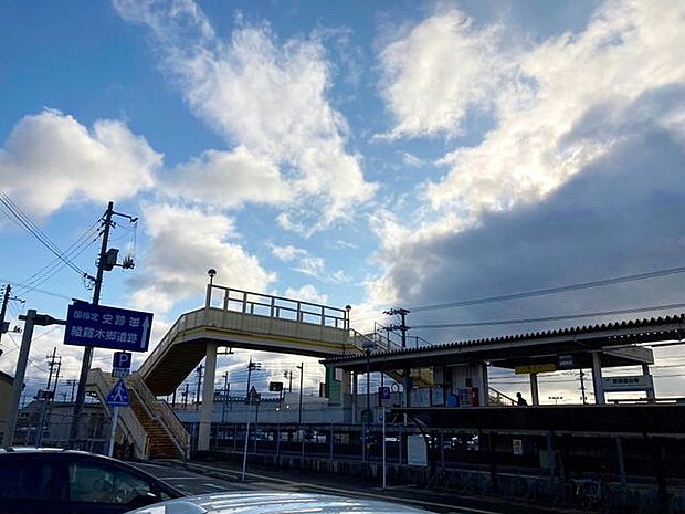 梶栗郷台地駅(JR西日本 山陰本線) 徒歩11分。 810m