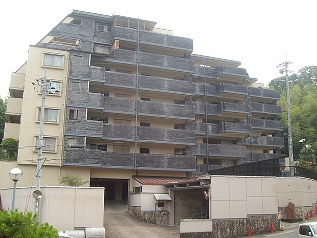桂坂山荘(3LDK) 3階の外観