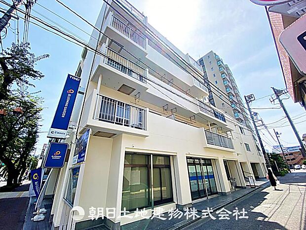 西武新宿線『久米川』駅徒歩4分、通勤・通学にも便利なマンションです。