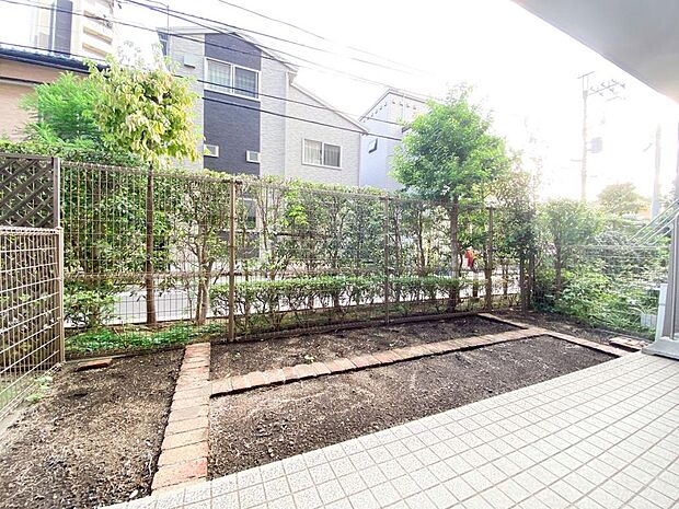 【専用庭約12.4平米】ガーデニングに最適な専用庭