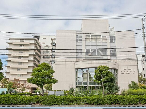 ■関東労災病院…徒歩11分(800m)