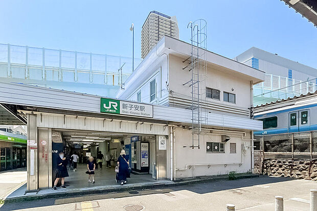 ■新子安駅…徒歩12分(750m)