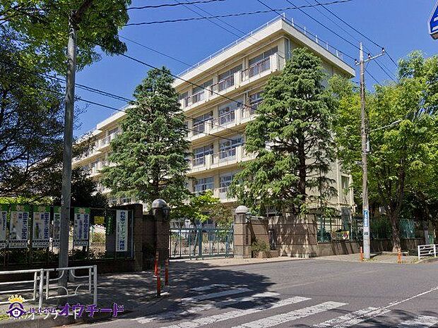 さいたま市立常盤中学校 撮影日(2021-04-22) 2290m