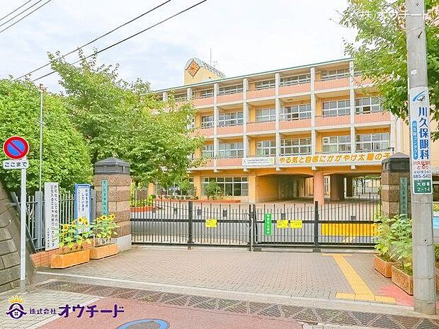 さいたま市立大谷場東小学校 撮影日(2022-10-12) 730m