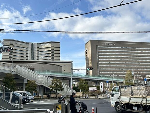 関西医科大学附属病院 1490m