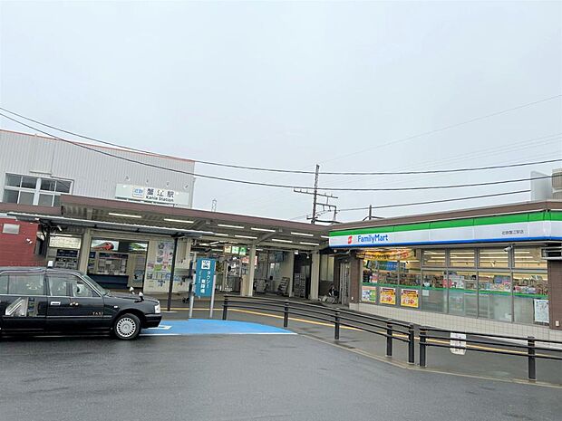 【周辺環境】近鉄名古屋線蟹江駅まで約2.0ｋｍ（徒歩約25分）車があれば、電車での通勤通学の送り迎えも負担にならないですね。