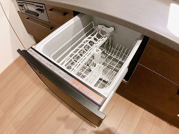 家事の時短、節水、衛生的！メリットの多い食器洗浄乾燥機。