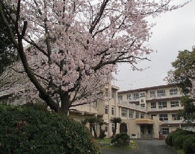 三島市立北上小学校 840m