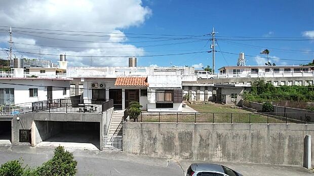 沖縄市比屋根　中古住宅(4LDK)の外観