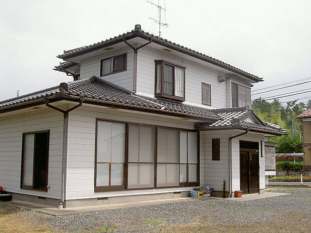 大島高井中古住宅(7DK)の外観
