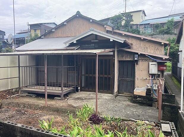                           ＪＲ東海道本線 磐田駅まで 徒歩13分
      