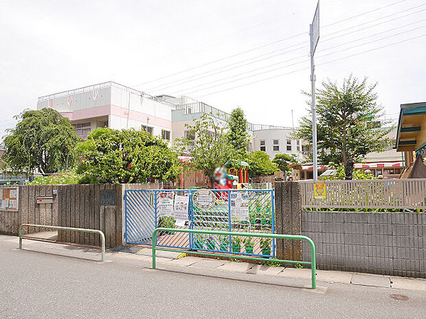 東浜幼稚園約620メートル。