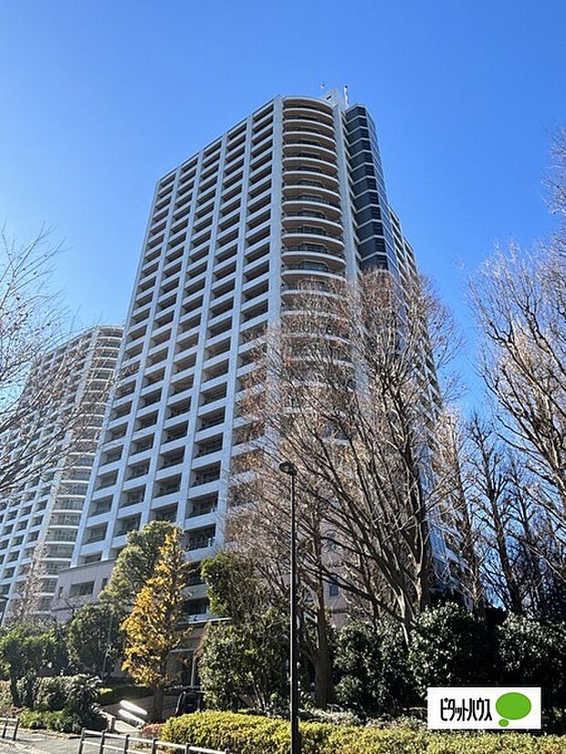 西戸山タワーホウムズノースタワー(2LDK) 22階の外観