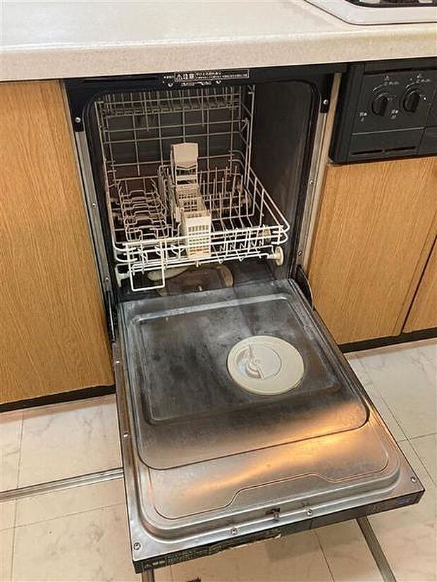 洗い物に便利な食洗器付き！