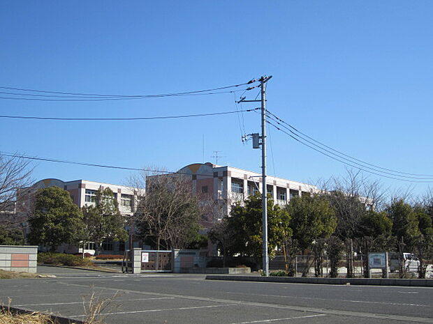 【中学校】加須市立　加須平成中学校まで1948ｍ