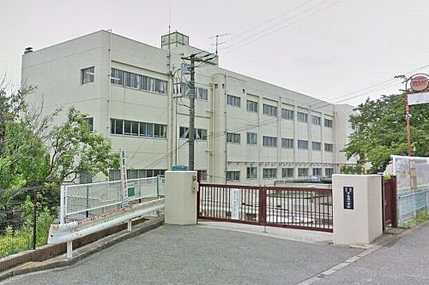 【小学校】横浜市立下永谷小学校まで755ｍ