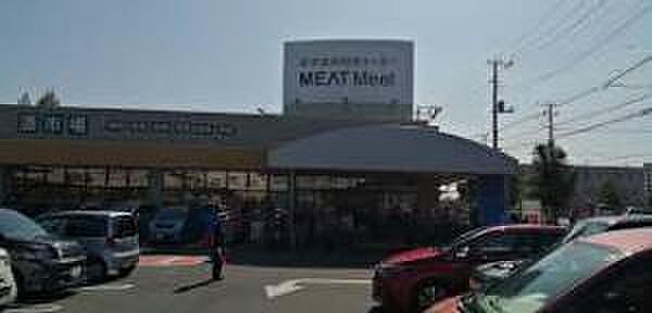 新栄食肉卸売センターMEATMeet。営業時間10：00〜19：00　土日祝は9：00〜19：30