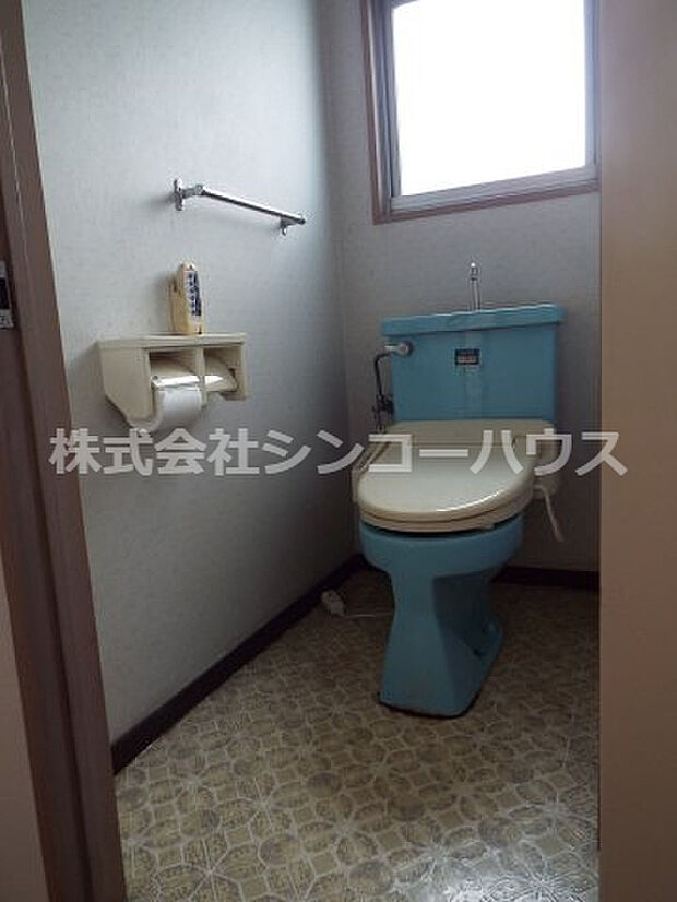 トイレは1階、1箇所となります。