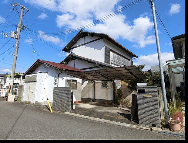 昭和50年築のお家です。