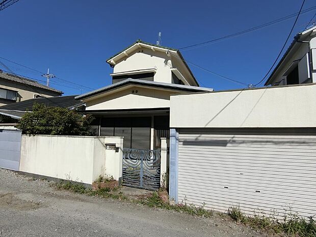 昭和45年築のお家です。