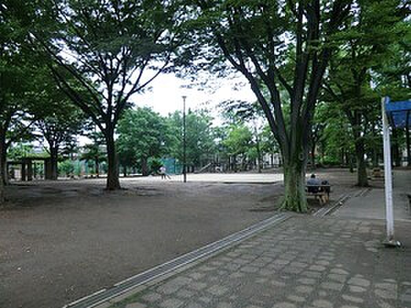 周辺環境:梅里中央公園
