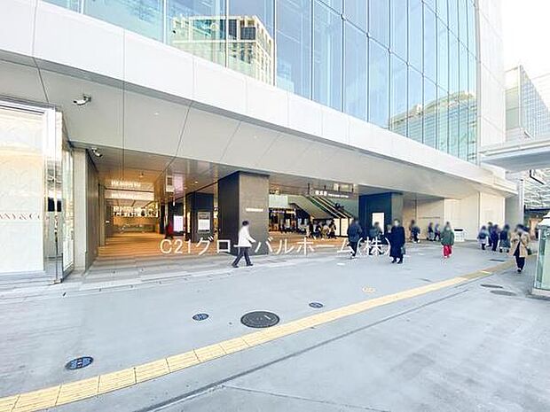 横浜駅(JR 東海道本線)まで1600m