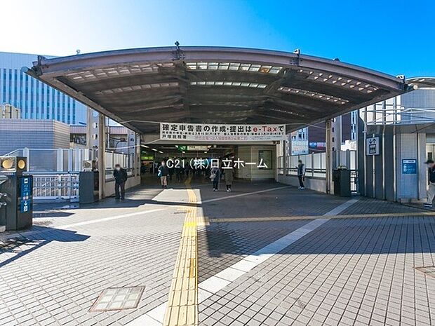JR戸塚駅まで1553m、戸塚駅西口のショッピングモール『トツカーナモール』は戸塚駅直結のショッピングモールで様々な店舗が集まっています。
