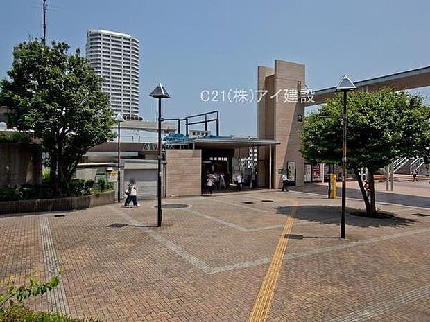 横須賀線「東戸塚」駅まで2700m、横須賀線「東戸塚」駅