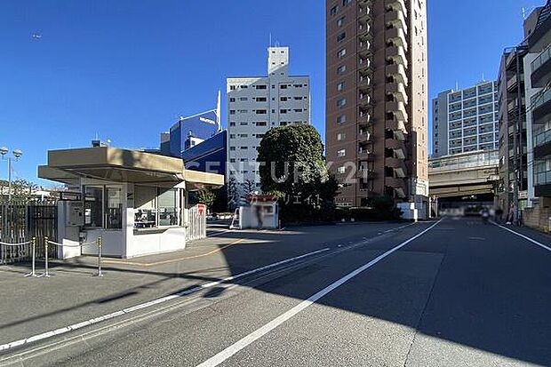 建物外観（2024.1撮影）／池尻大橋駅徒歩1分、毎日の交通アクセスやお買い物に便利な好立地です！