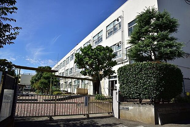 横浜市立桜台小学校まで553m、学校教育目標:自分の思いや願いを実現させていこうとする子