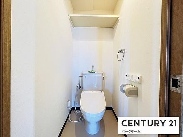 【トイレ】ほっと落ち着くような空間で、ゆったりとお使い頂けます！生活に欠かせないお手洗いを、少し特別な空間に！