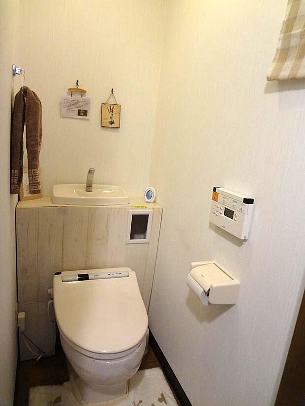 トイレは1階、2階にそれぞれあります。