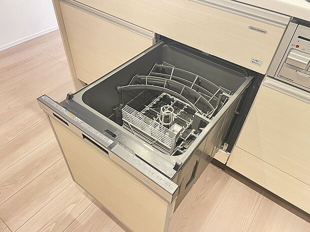 家事の時短に役立つ食洗機。省スペースのビルトインタイプ