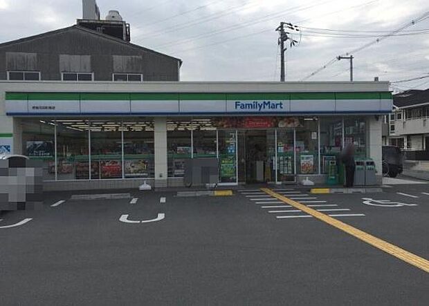 ファミリーマート堺南花田町東店まで420m