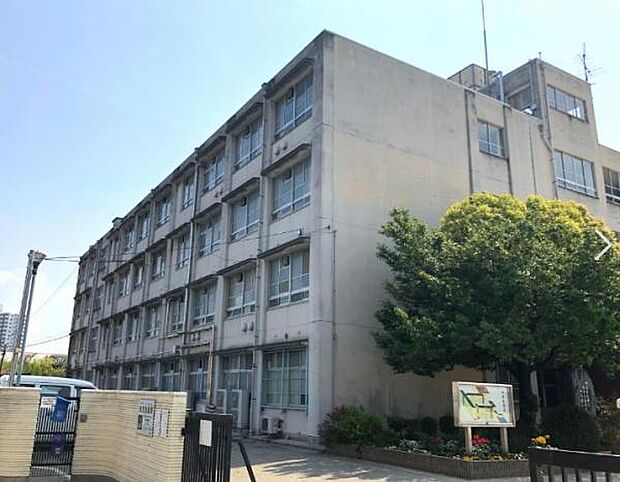 堺市立平井中学校まで1400m