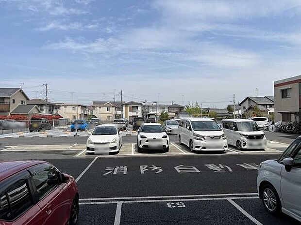 敷地内にある駐車スペースです。1000円〜4000円