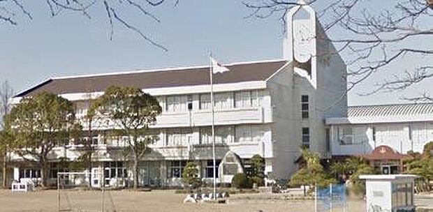 鹿嶋市立大同東小学校まで3800m、お子様を育む学校があります。
