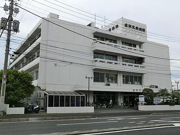 医療法人社団愛友会金沢文庫病院　750m　地域密着型の病院としての役割を担っています。現在は13の診療科があり、いざという時も安心です。 