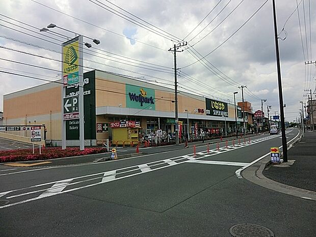 いなげや大和高座渋谷店　600m　営業時間: 9:00〜21:00。品揃えが良い地域密着型のスーパー。駐車場も広いので安心です。 