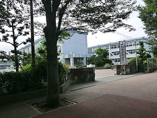 藤沢市立富士見台小学校　750m　 