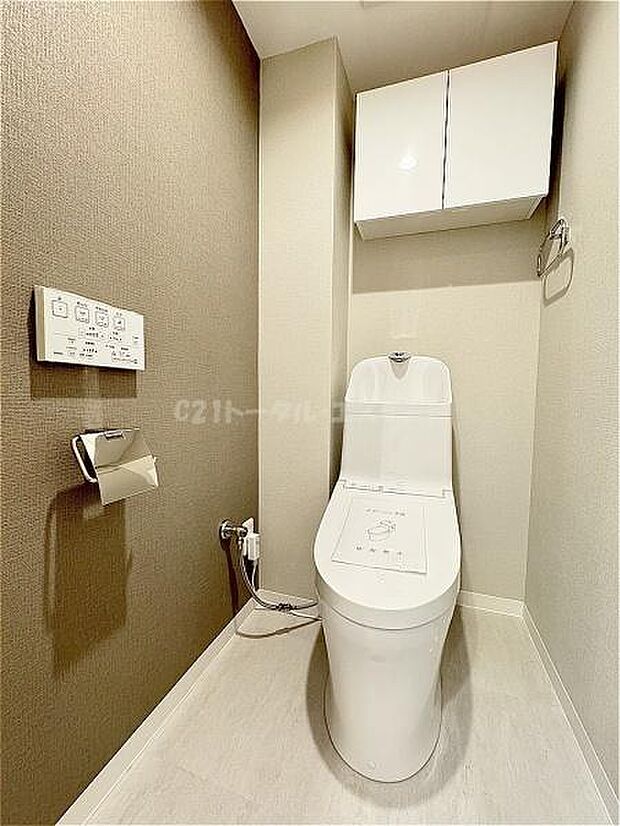 ☆使いやすい壁リモコン付シャワートイレ