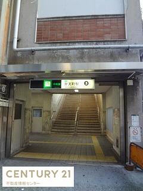 弁天町駅(大阪地下鉄 中央線)まで933m