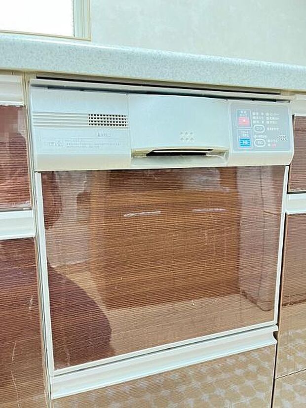 【システムキッチン】食洗機付きで片付けがラクラクです。