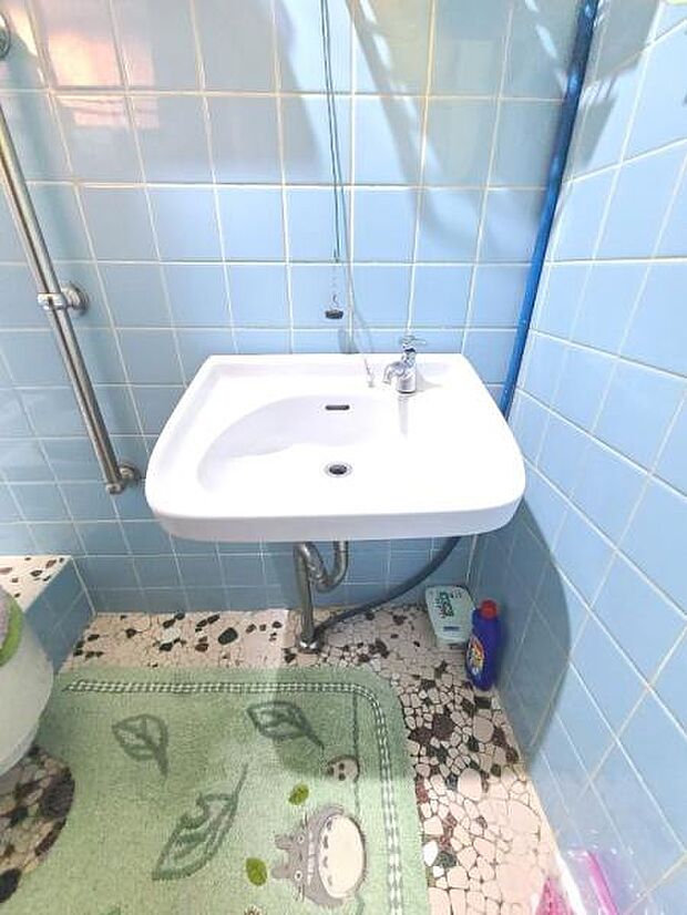 【トイレ】トイレ部分のお写真です。