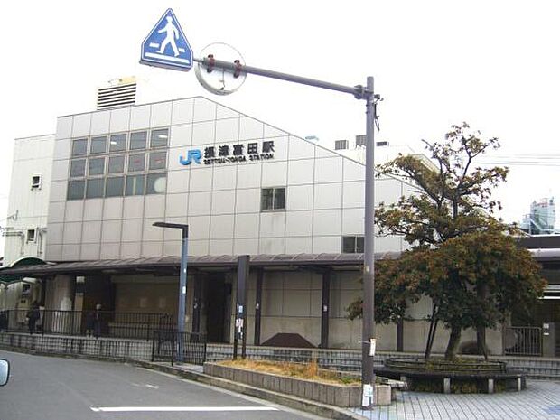 摂津富田駅(JR西日本 東海道本線)まで967m