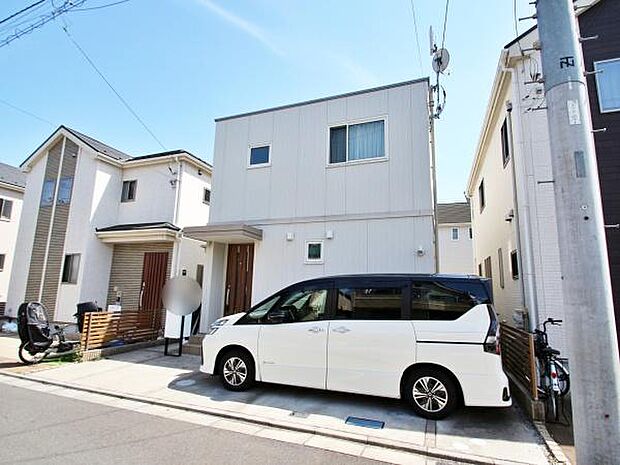 登下校に時間がかからないため、朝学校に行くまでの時間に余裕ができ、家族とのコミュニケーションの時間が増えるというのもメリット。また、子どもが誘拐や痴漢などの犯罪に巻き込まれるリスクが軽減されます。