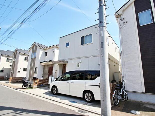 「落ち着いた」「静かな」街並みのため騒音が少なく、のんびりと暮らせます。また、街全体で防犯対策に積極的な住宅街も多く、子どもと一緒に住んでいる親にとっても、比較的安心して住みやすい住宅街となります