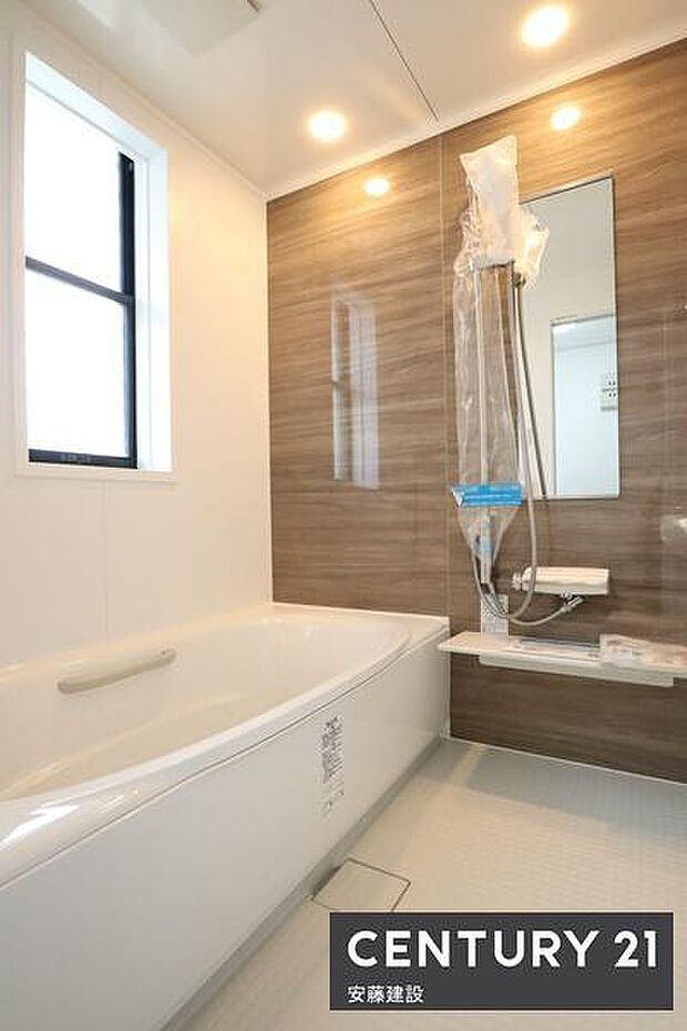 【　浴室　/　Bathroom　】ホテルのような上質なデザインのシステムバス（浴室新規交換済み）