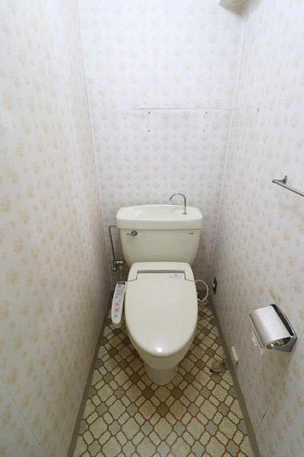 トイレ。