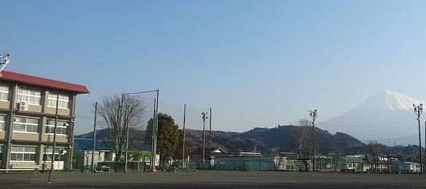 富士市立富士川第二中学校まで750m